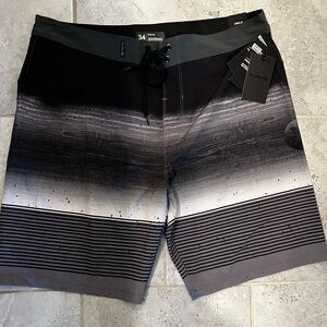 Hurley Men's Ombre Board Shorts - Black and Gray swim trunks